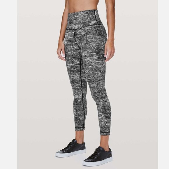 Lululemon Women's Wunder Under High Rise 7/8 Leggings Size 6 - Picture 1 of 6